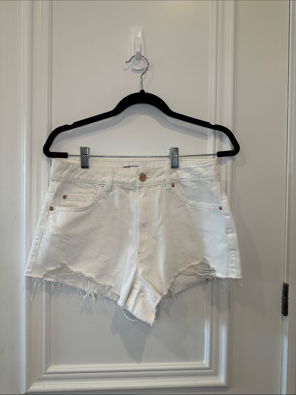 Garage White Frayed Hem Festival Denim Shorts size 07
